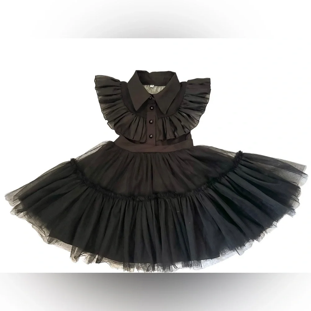 Source Unknown stylish black